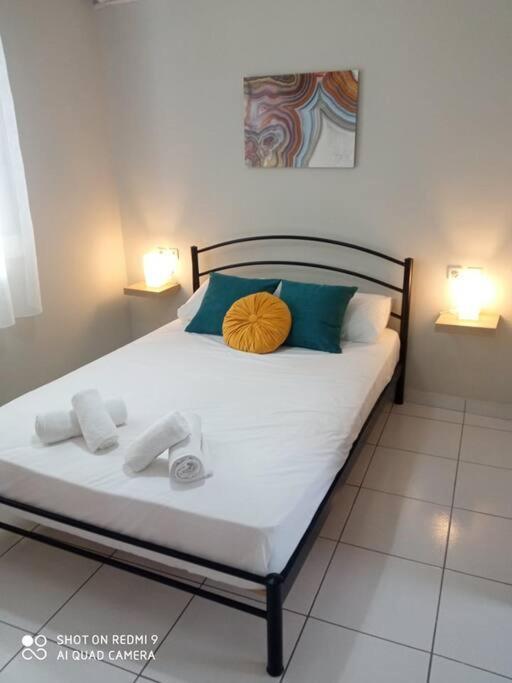 Lemon - Happyhostgr - Downtown Apartment Volos Eksteriør bilde