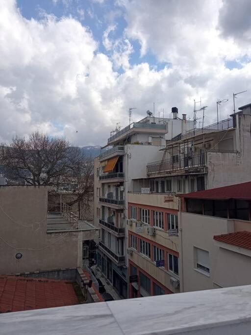 Lemon - Happyhostgr - Downtown Apartment Volos Eksteriør bilde